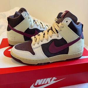 NWT Women's Nike Dunk High 1985 Sneakers - 7.5
